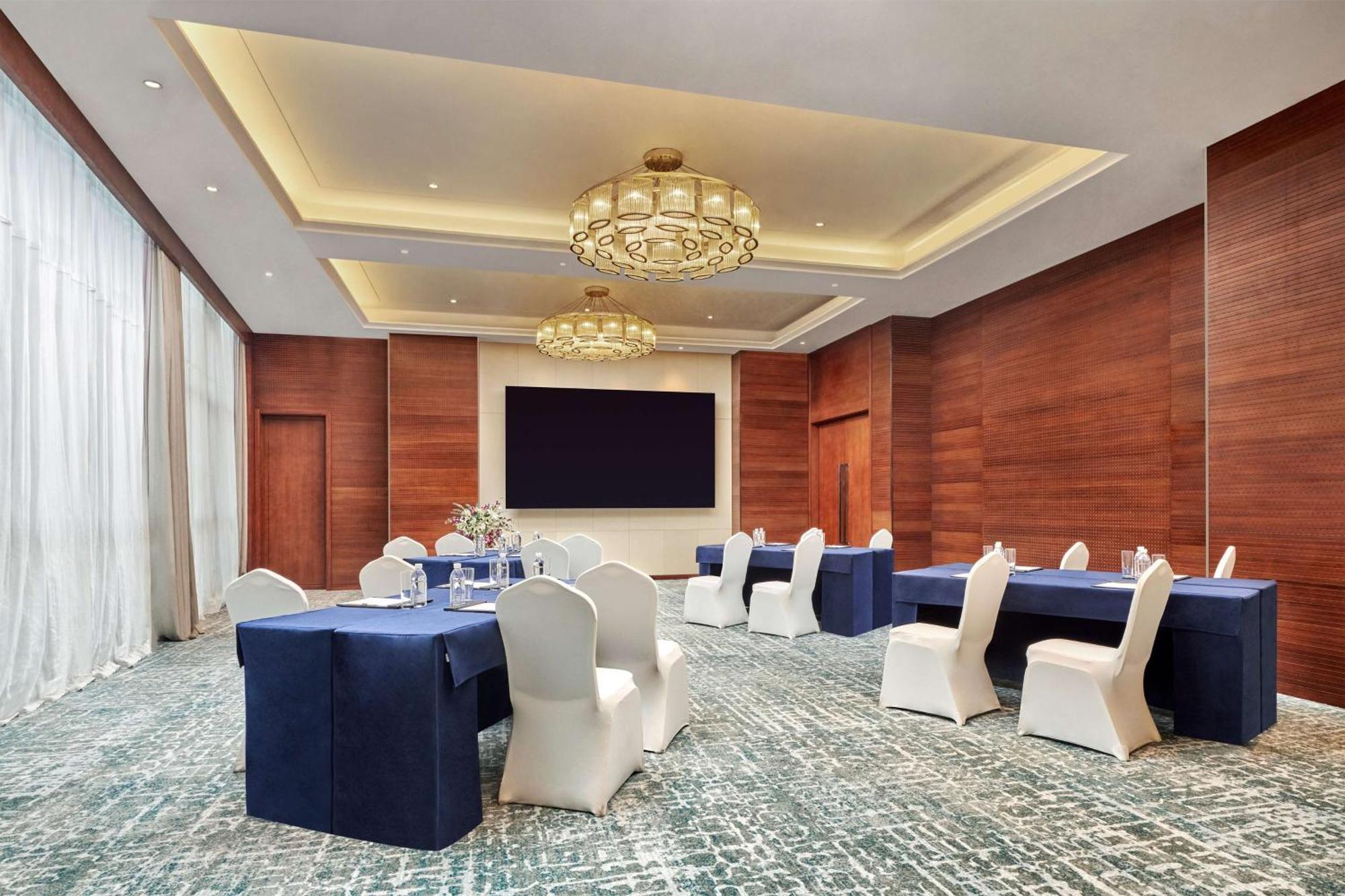 Hilton Garden Inn Wuhan Hankou Dış mekan fotoğraf
