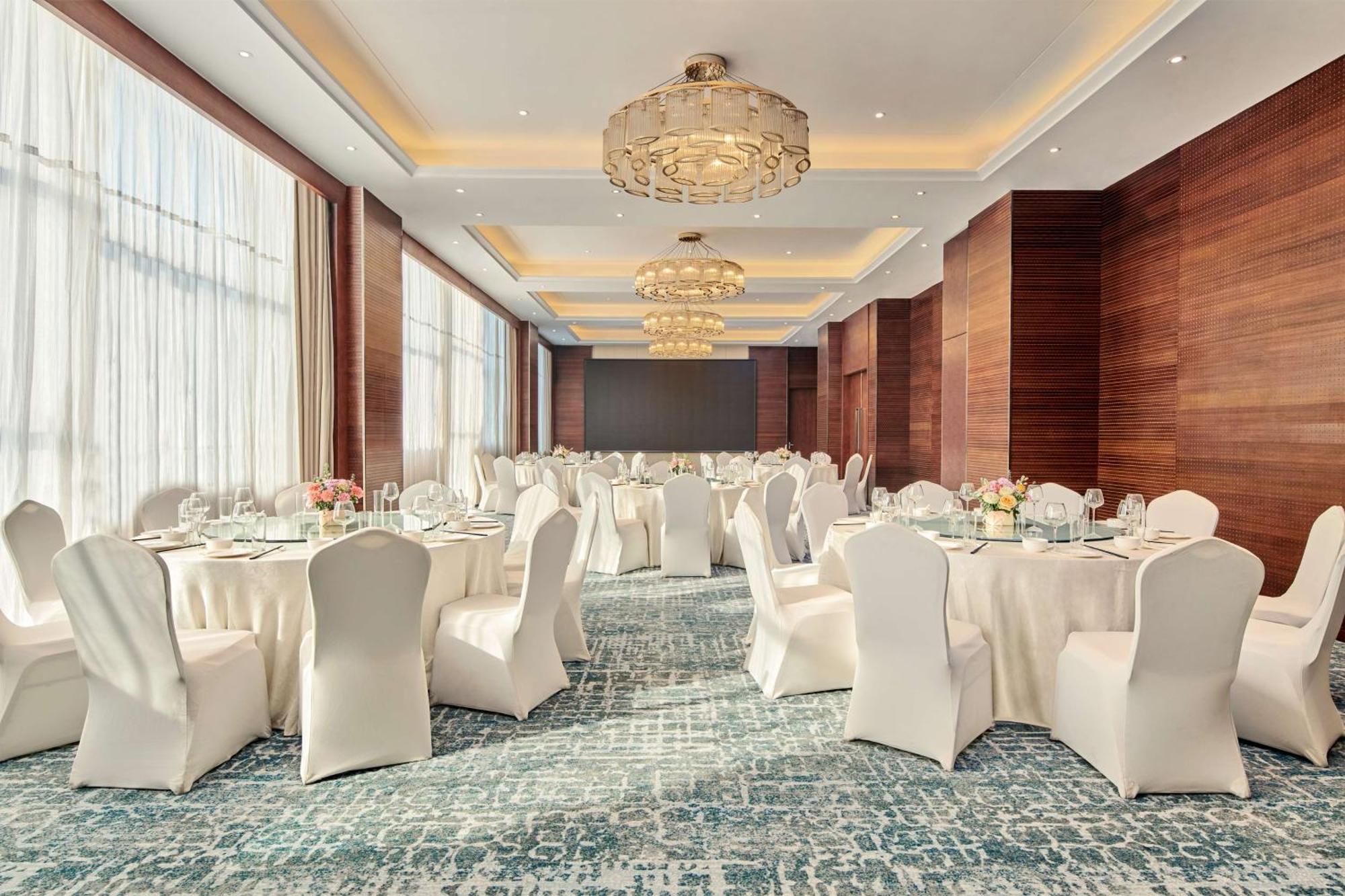 Hilton Garden Inn Wuhan Hankou Dış mekan fotoğraf