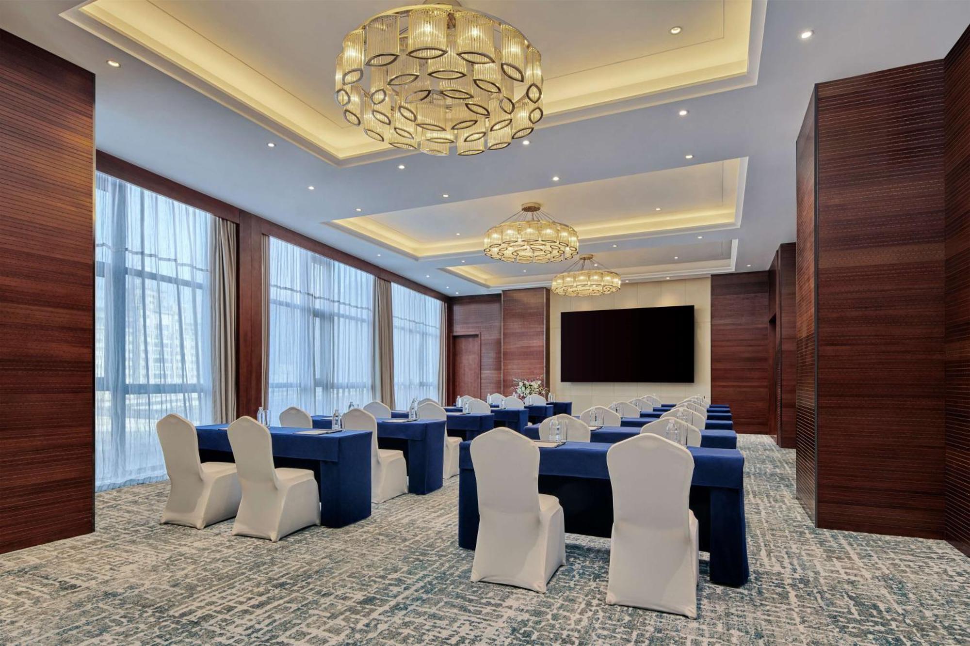 Hilton Garden Inn Wuhan Hankou Dış mekan fotoğraf