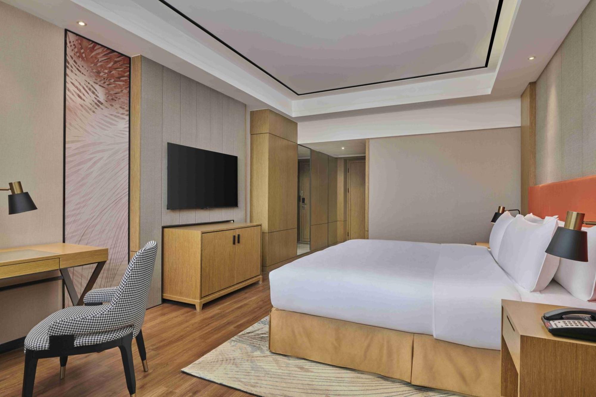 Hilton Garden Inn Wuhan Hankou Dış mekan fotoğraf